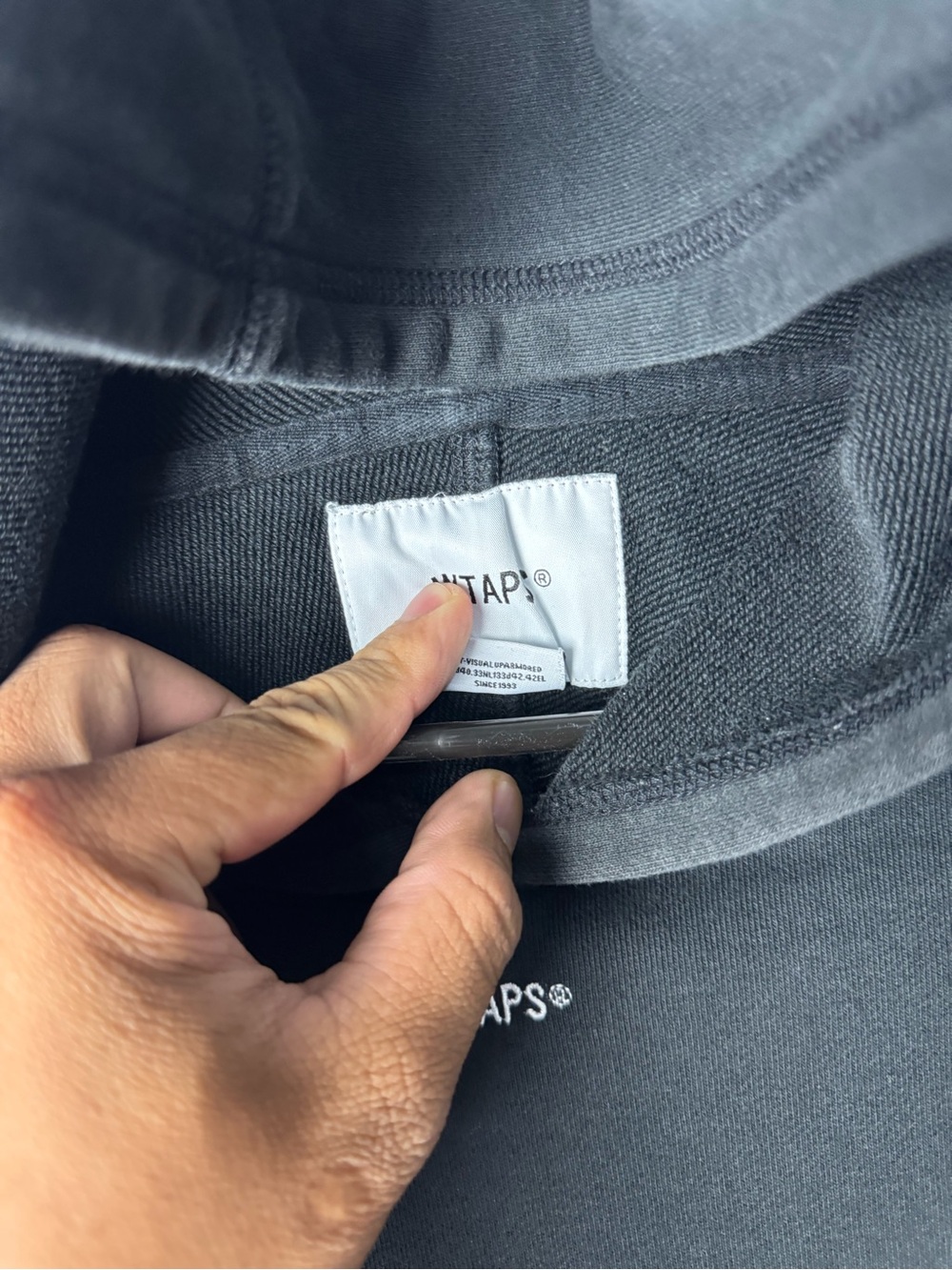 WTAPS Center Script Logo - Picture 5 of 8
